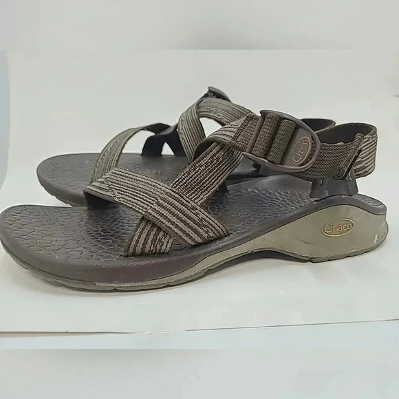 Chaco Brown Sandals - Picture 3 of 10